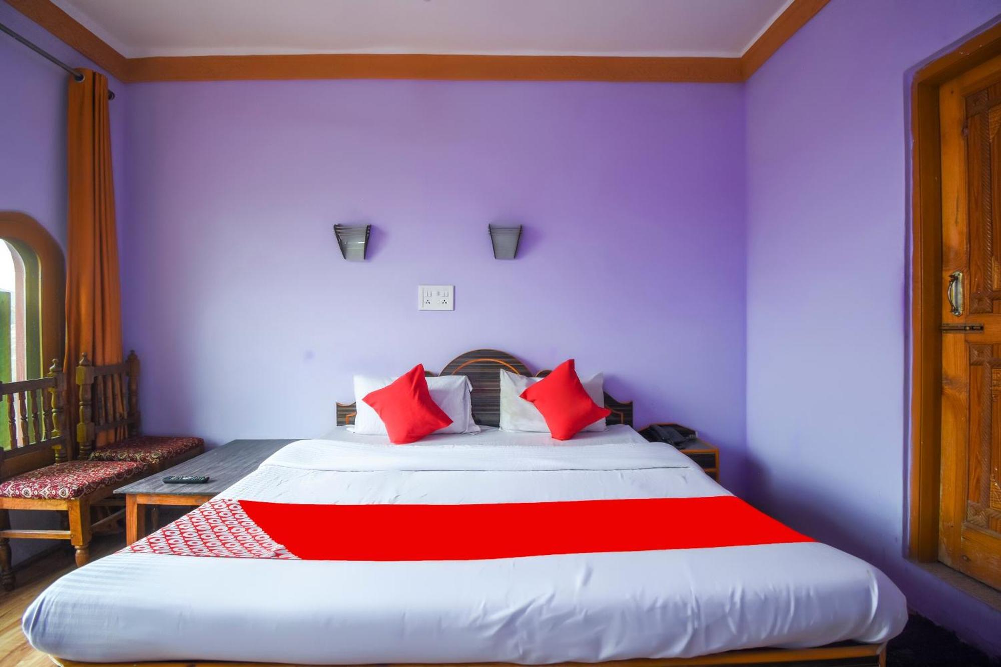 Oyo Hotel New Divine Kashmir Durgjan Extérieur photo