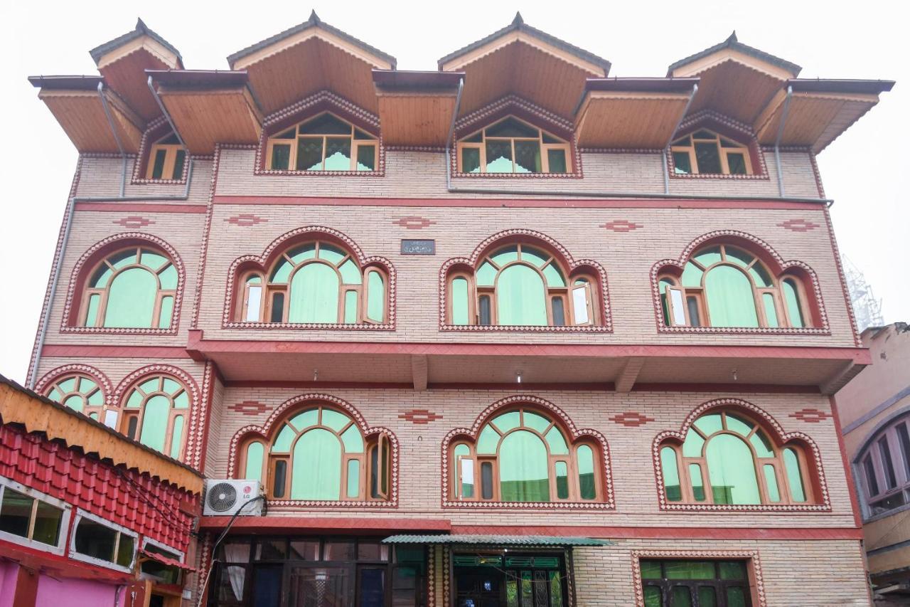 Oyo Hotel New Divine Kashmir Durgjan Extérieur photo