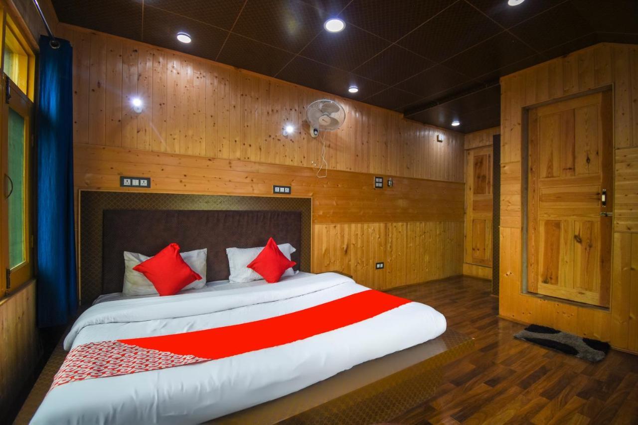 Oyo Hotel New Divine Kashmir Durgjan Extérieur photo